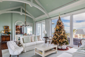 Interior Photograph, Pyles Christmas by Owen McGoldrick, omphoto